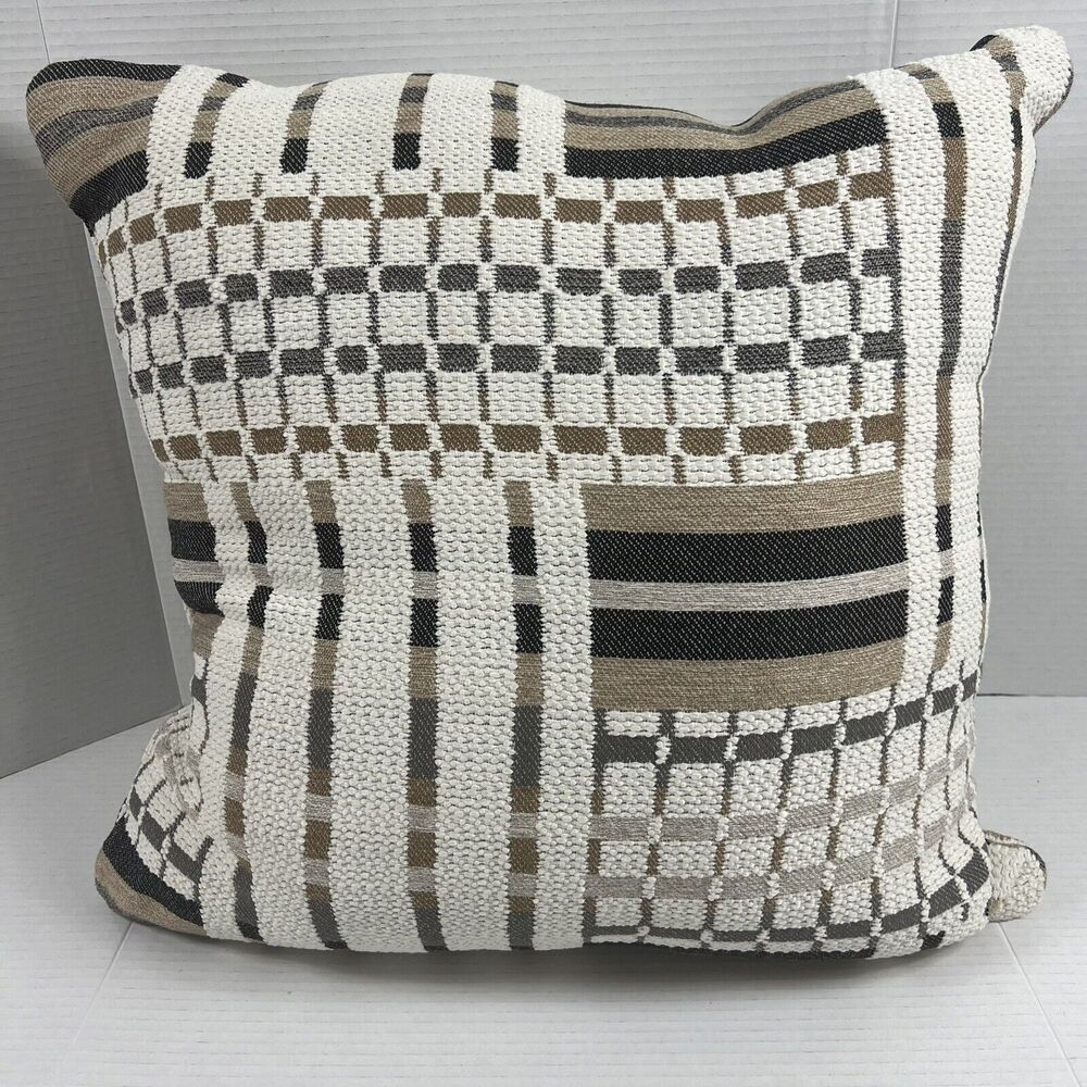 Large Decorative Throw Pillow 20”x 20” Geometric Pattern NEW Multi Color Texture